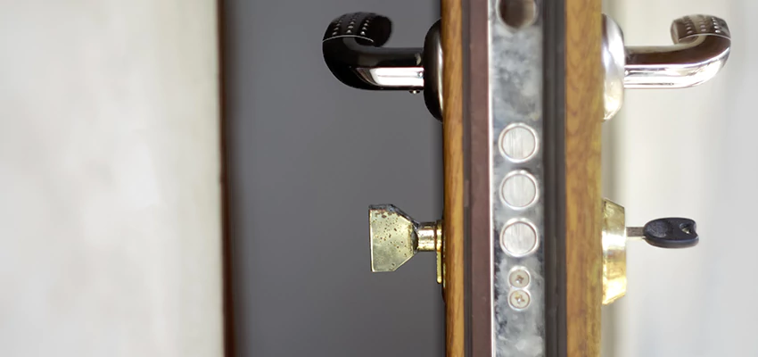 Holiday Emergency Locksmith in Delano, California