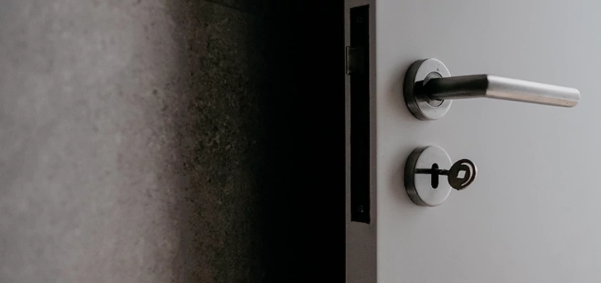 Front Door Handle Repair And Installation in Delano, CA