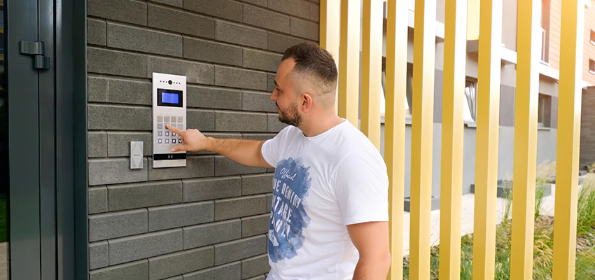 Locksmith Company For Smart Lock System Installation in Delano, California