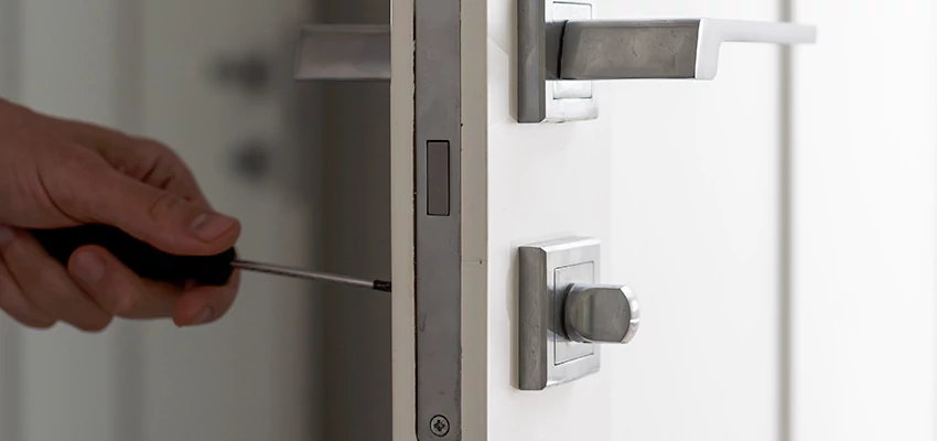 Key Programming Locksmith Open Now in Delano, California